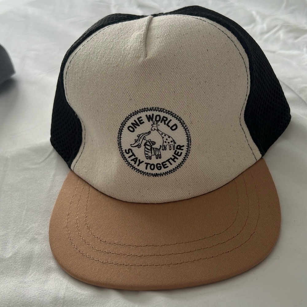 H&M hat